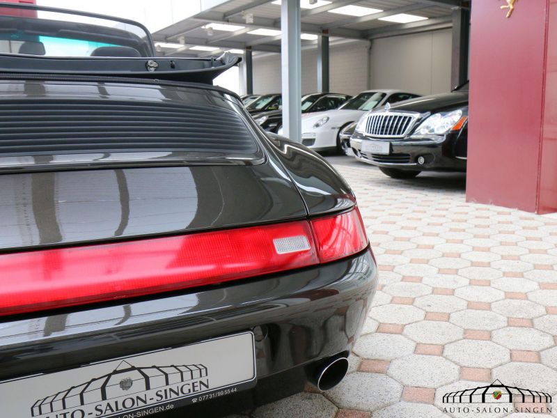 Porsche 993 Carrera Cabrio