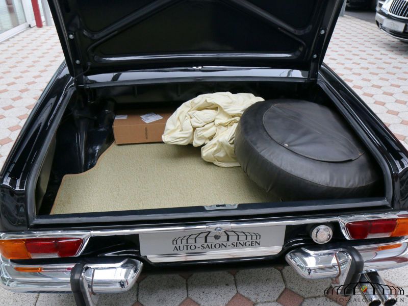 Mercedes-Benz 280 SL Pagode 