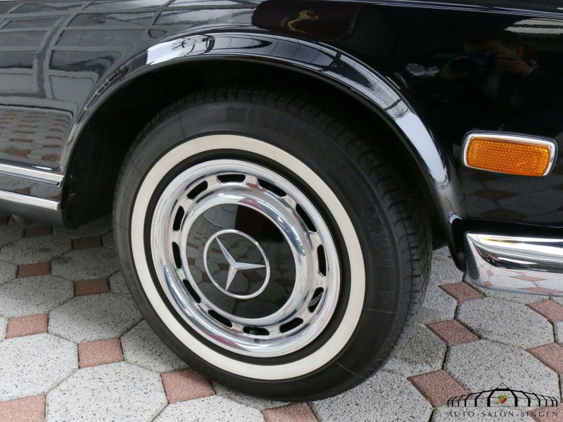 Mercedes-Benz 280 SL Pagode 