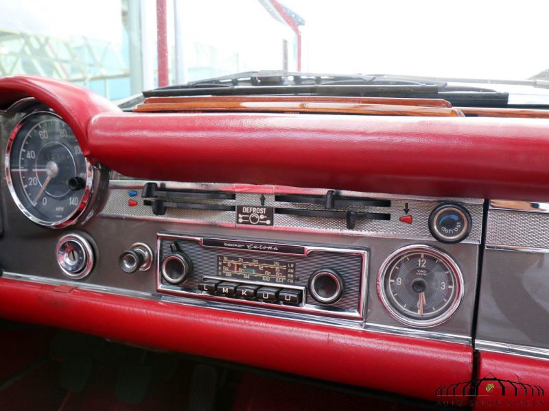 Mercedes-Benz 280 SL Pagode 