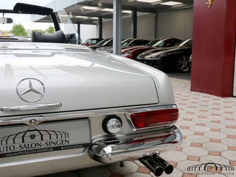 Mercedes-Benz 280 SL Pagode 