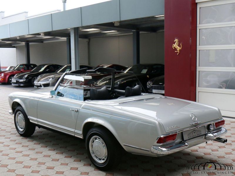 Mercedes-Benz 280 SL Pagode 