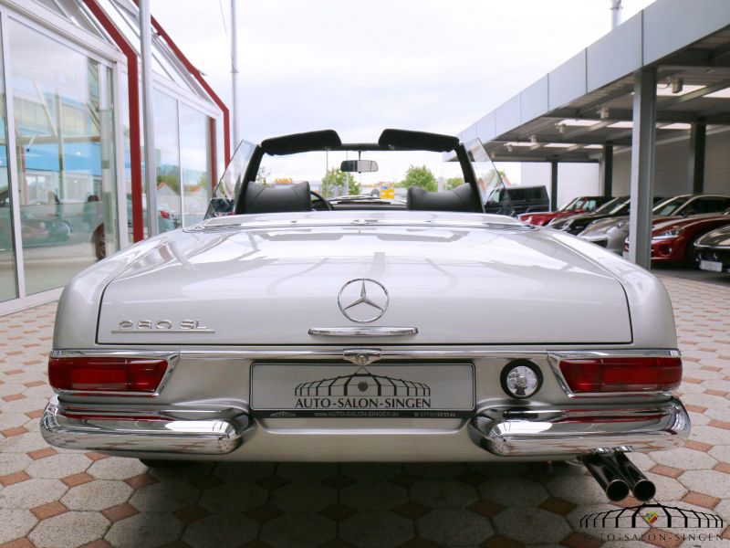 Mercedes-Benz 280 SL Pagode 