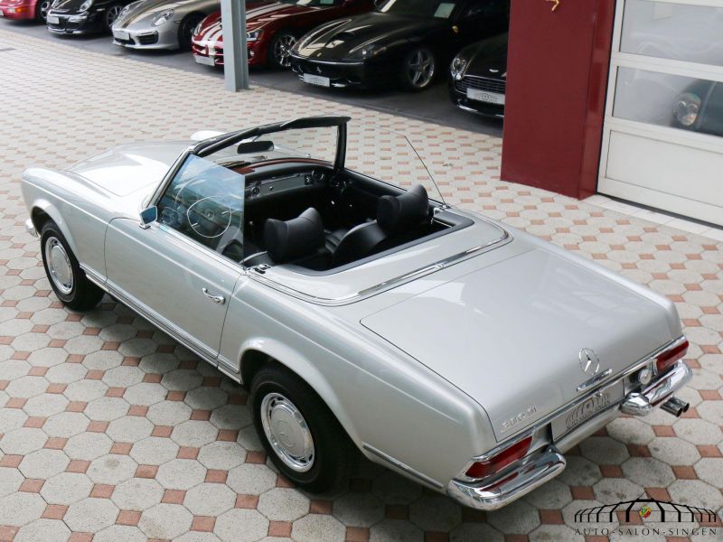 Mercedes-Benz 280 SL Pagode 