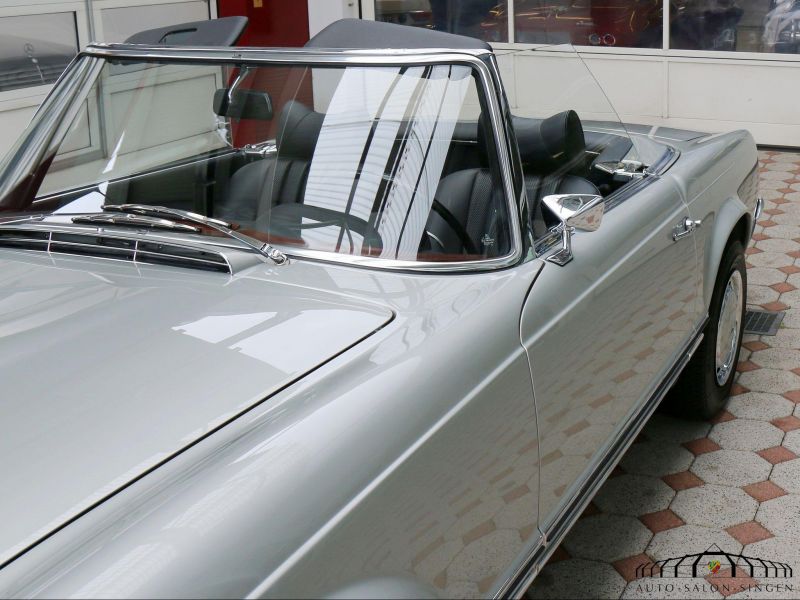 Mercedes-Benz 280 SL Pagode 