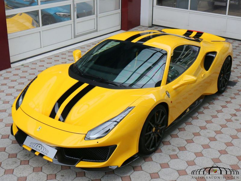 Ferrari 488 Pista Coupé Auto Salon Singen