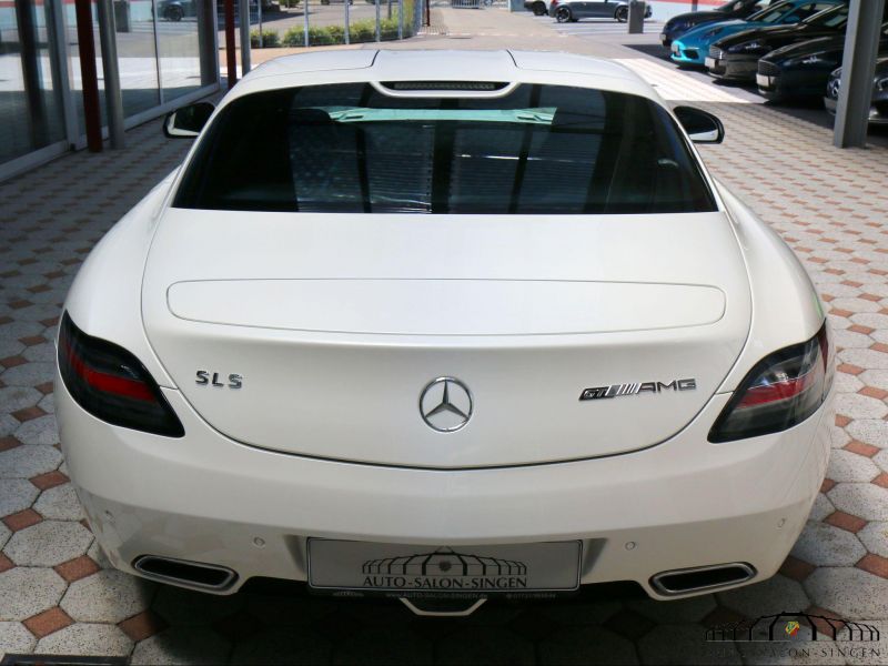 Mercedes-Benz SLS AMG GT Final Edition