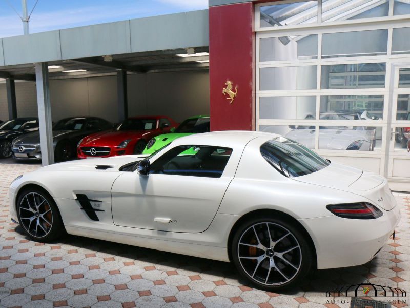 Mercedes-Benz SLS AMG GT Final Edition