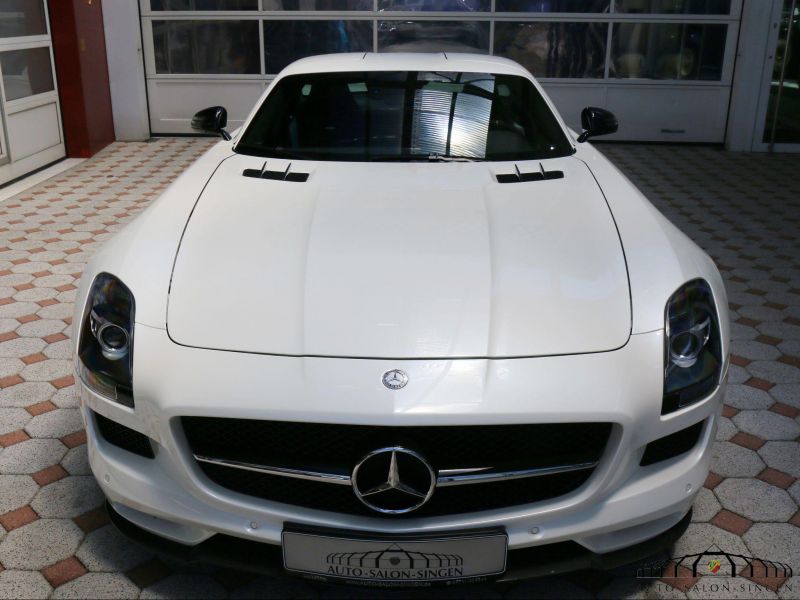 Mercedes-Benz SLS AMG GT Final Edition