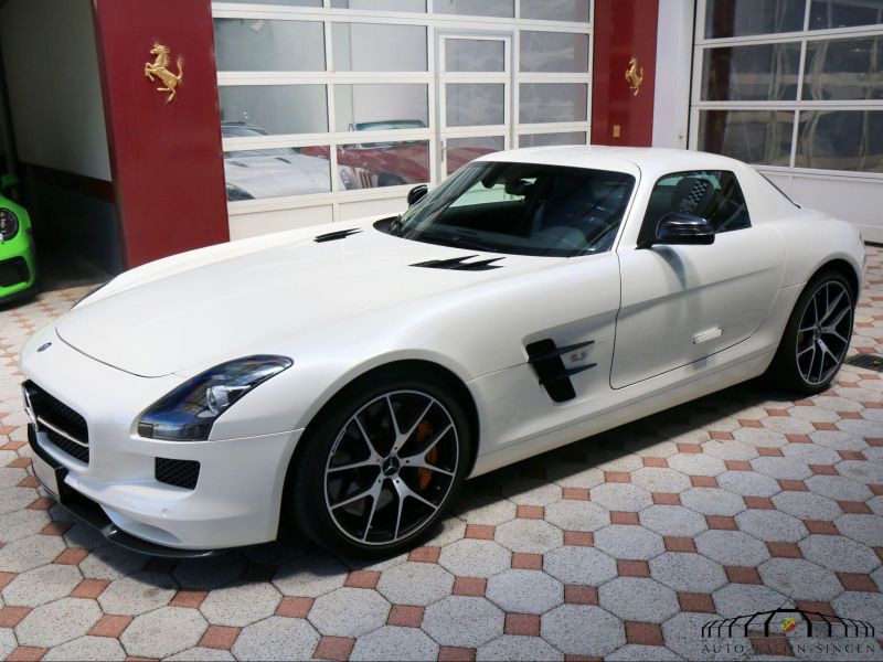 Mercedes-Benz SLS AMG GT Final Edition