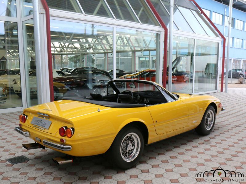 Ferrari Daytona Spider 365 GTS/4