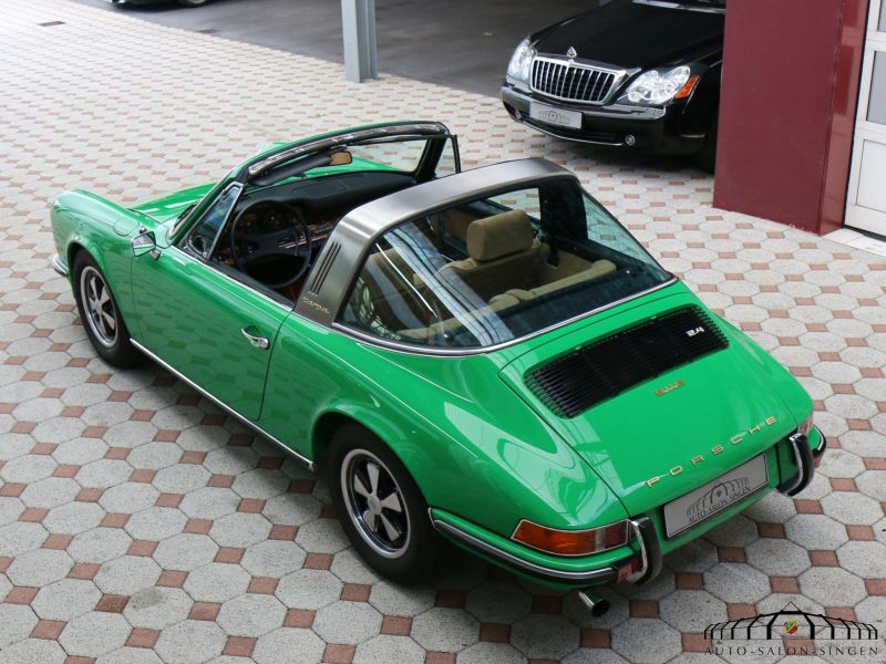 Porsche 911 E Targa 2.4