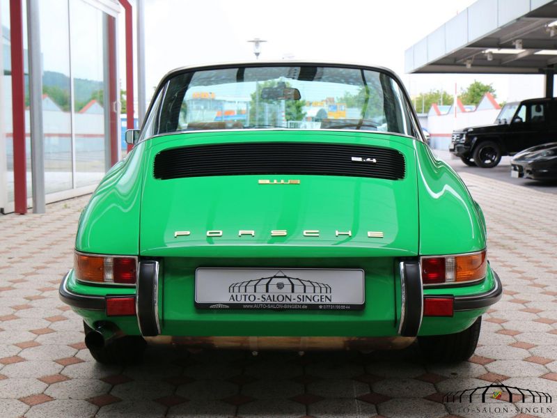 Porsche 911 E Targa 2.4