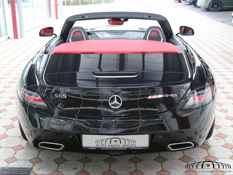 Mercedes-Benz SLS AMG GT Roadster