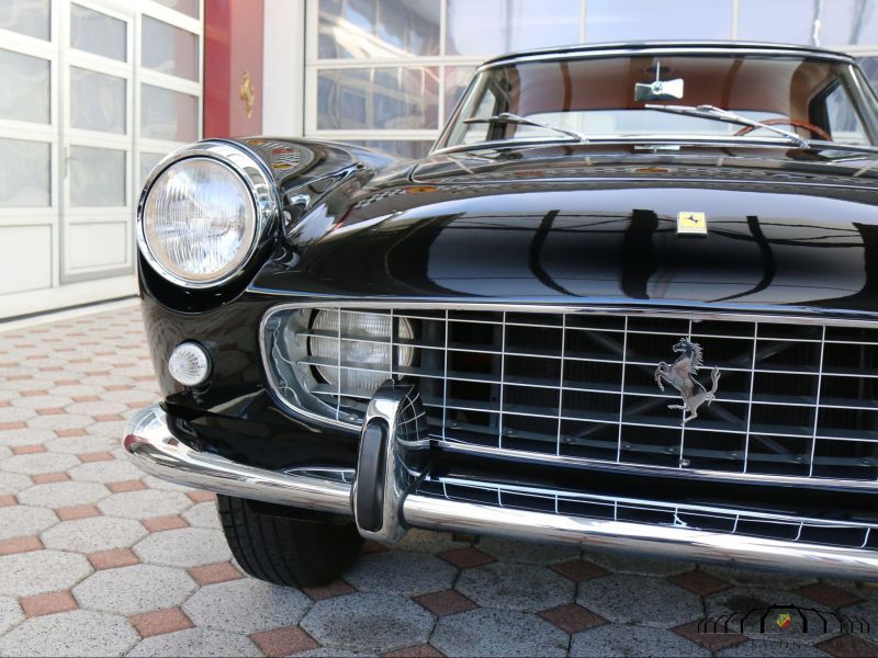 Ferrari 250 GT Coupe P.F.