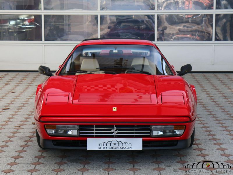 Ferrari 208 GTB Turbo