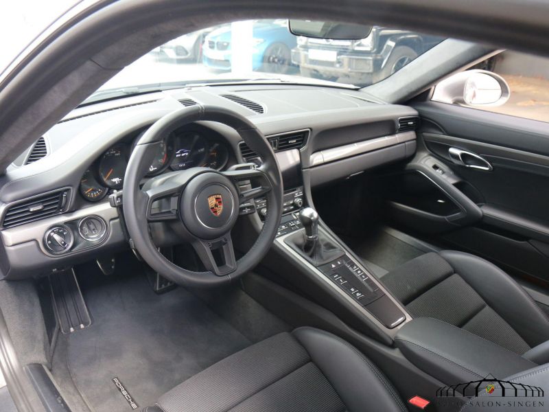 Porsche 991 GT3 Touring Paket