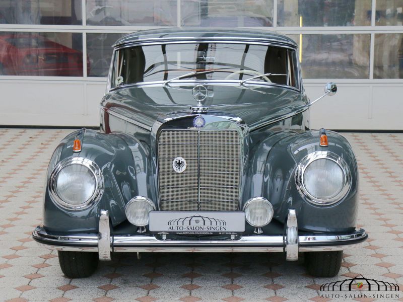 Mercedes-Benz 300 S Coupe 