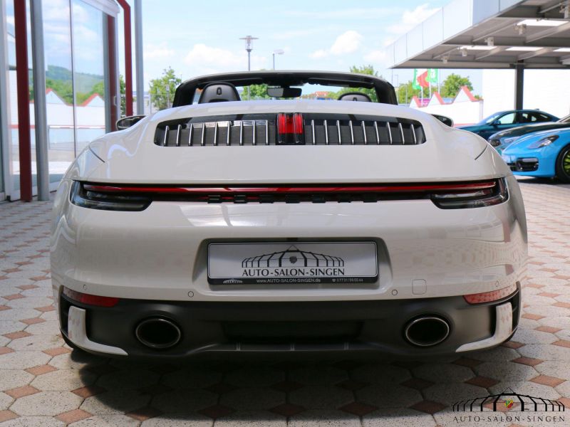 Porsche 992 Carrera 4S Cabrio