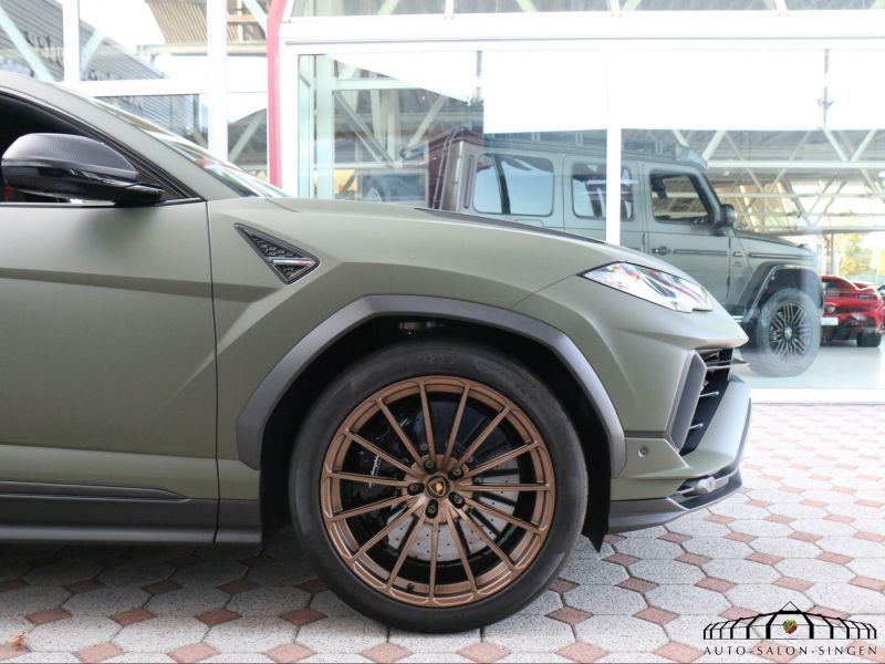 Lamborghini Urus Performante