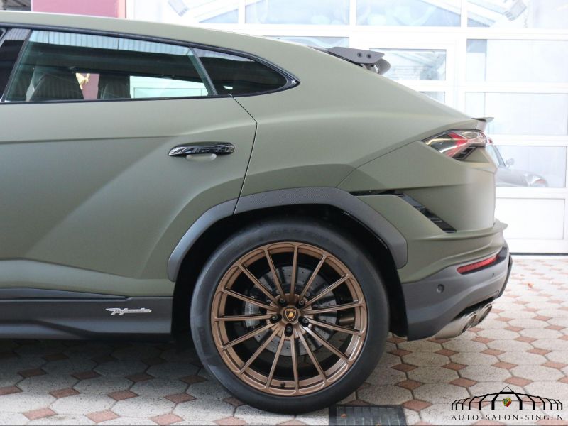 Lamborghini Urus Performante