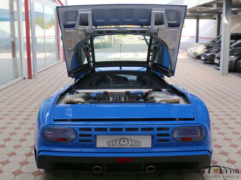 Bugatti EB 110 GT