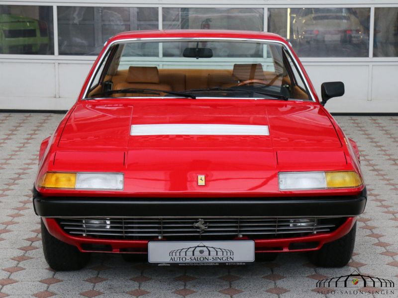 Ferrari 365 GT4 2+2