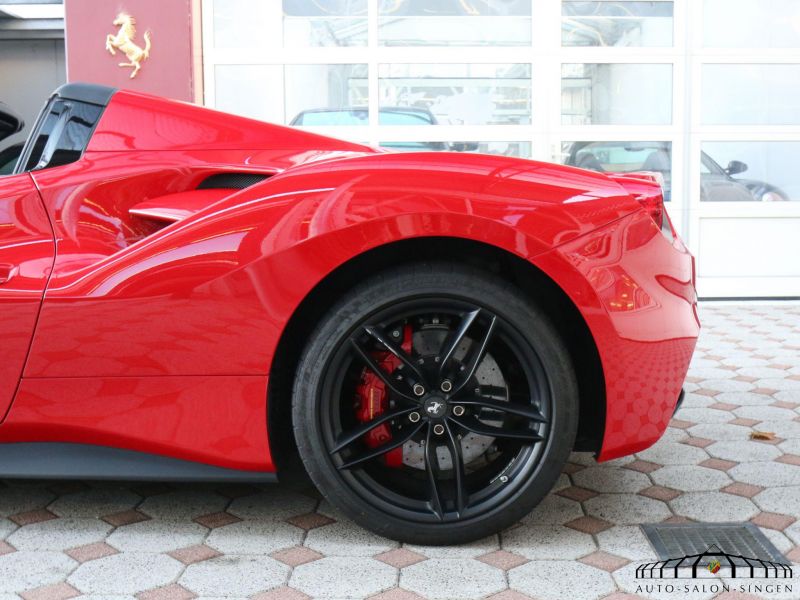 Ferrari 488 Spider