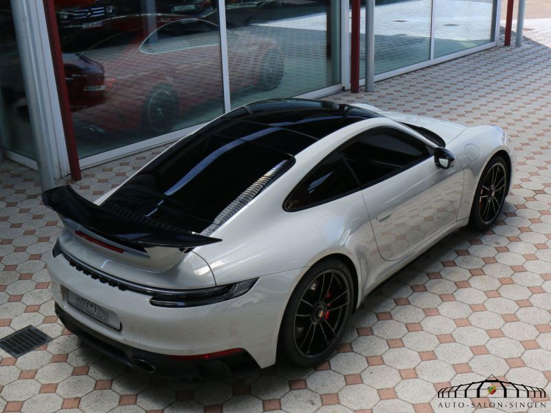 Porsche 992 Carrera GTS