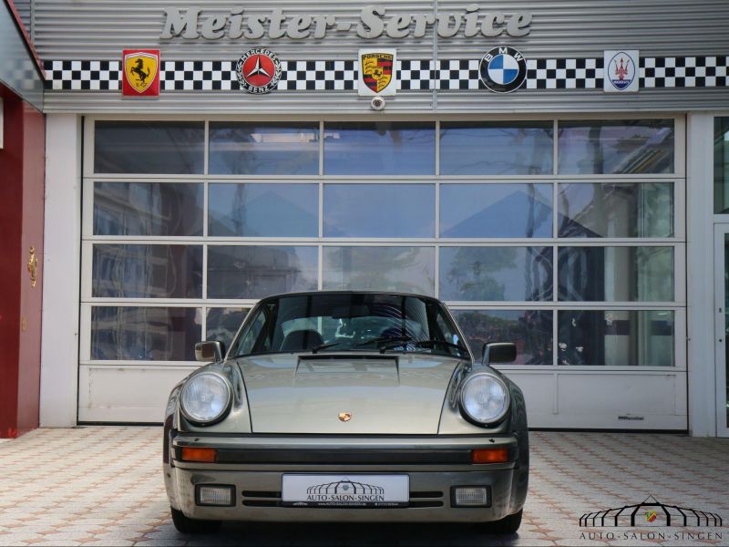 Porsche 911 Turbo 3.3