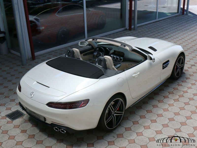 Mercedes-Benz AMG GT Roadster