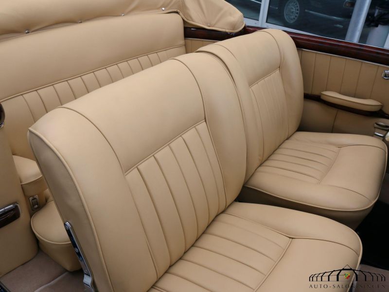 Mercedes-Benz 220 S Ponton Cabrio A/C