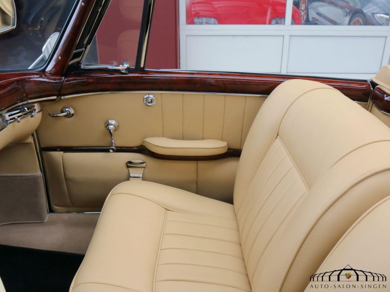 Mercedes-Benz 220 S Ponton Cabrio A/C