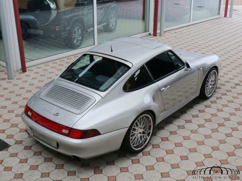 Porsche 993 Carrera 4S