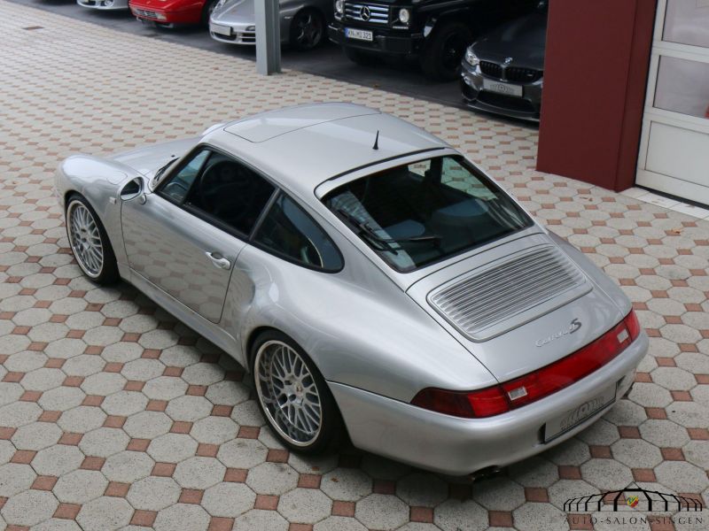 Porsche 993 Carrera 4S