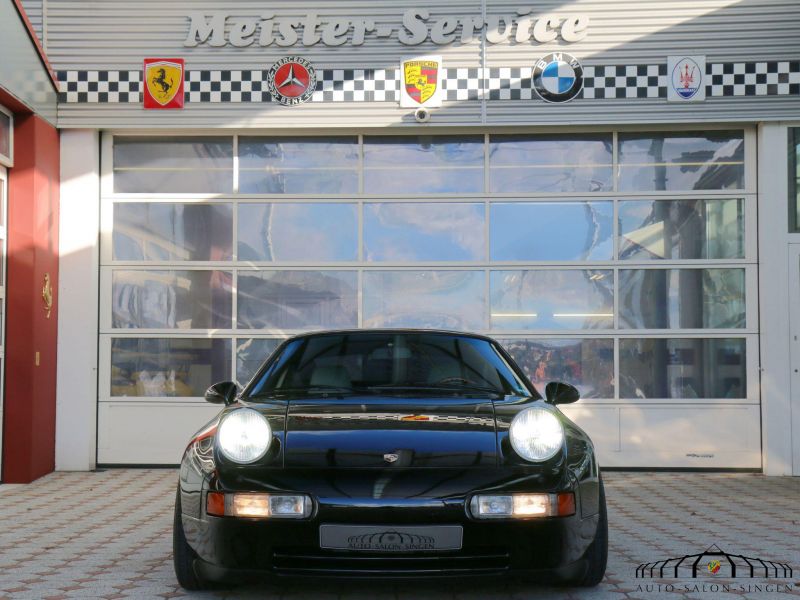 Porsche 928 GTS