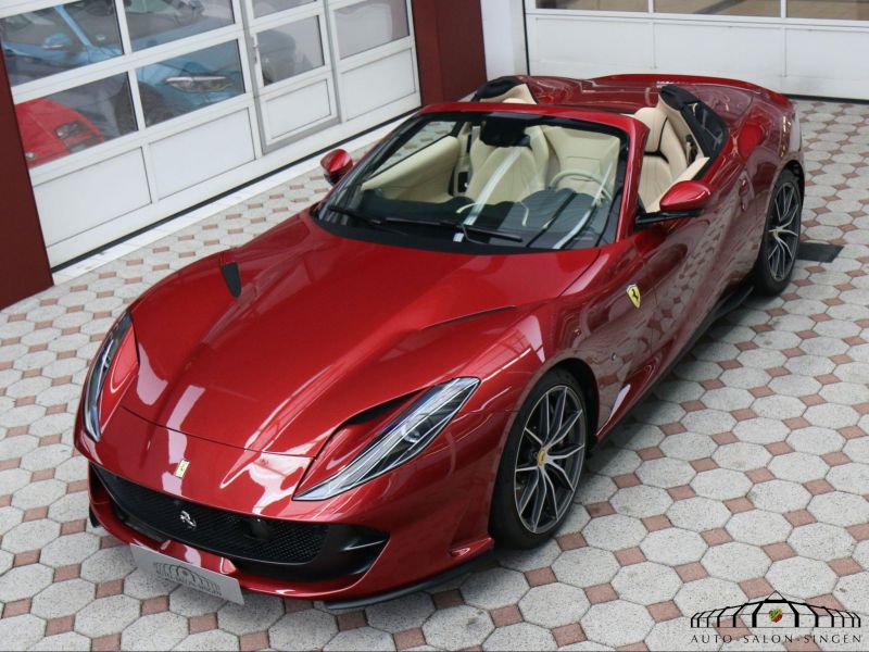 Ferrari 812 GTS