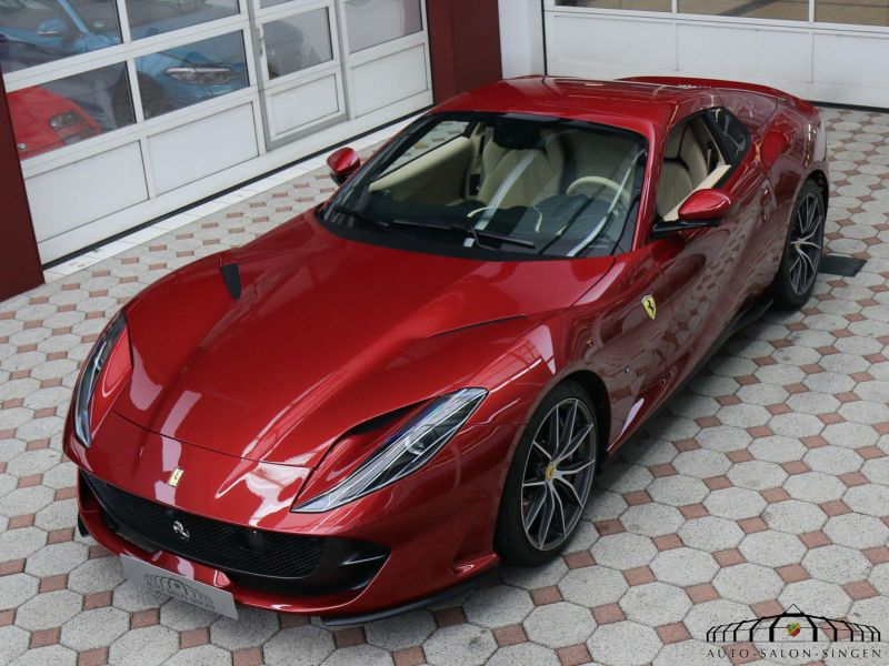 Ferrari 812 GTS