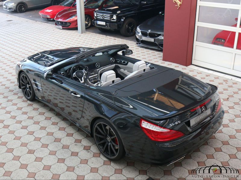 Mercedes-Benz SL 65 AMG